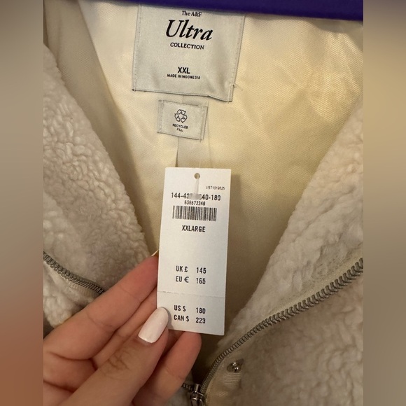 NEW Abercrombie & Fitch Sherpa Ultra Mini Puffer Jacket Bomber XXL Cream NWT - Picture 7 of 10